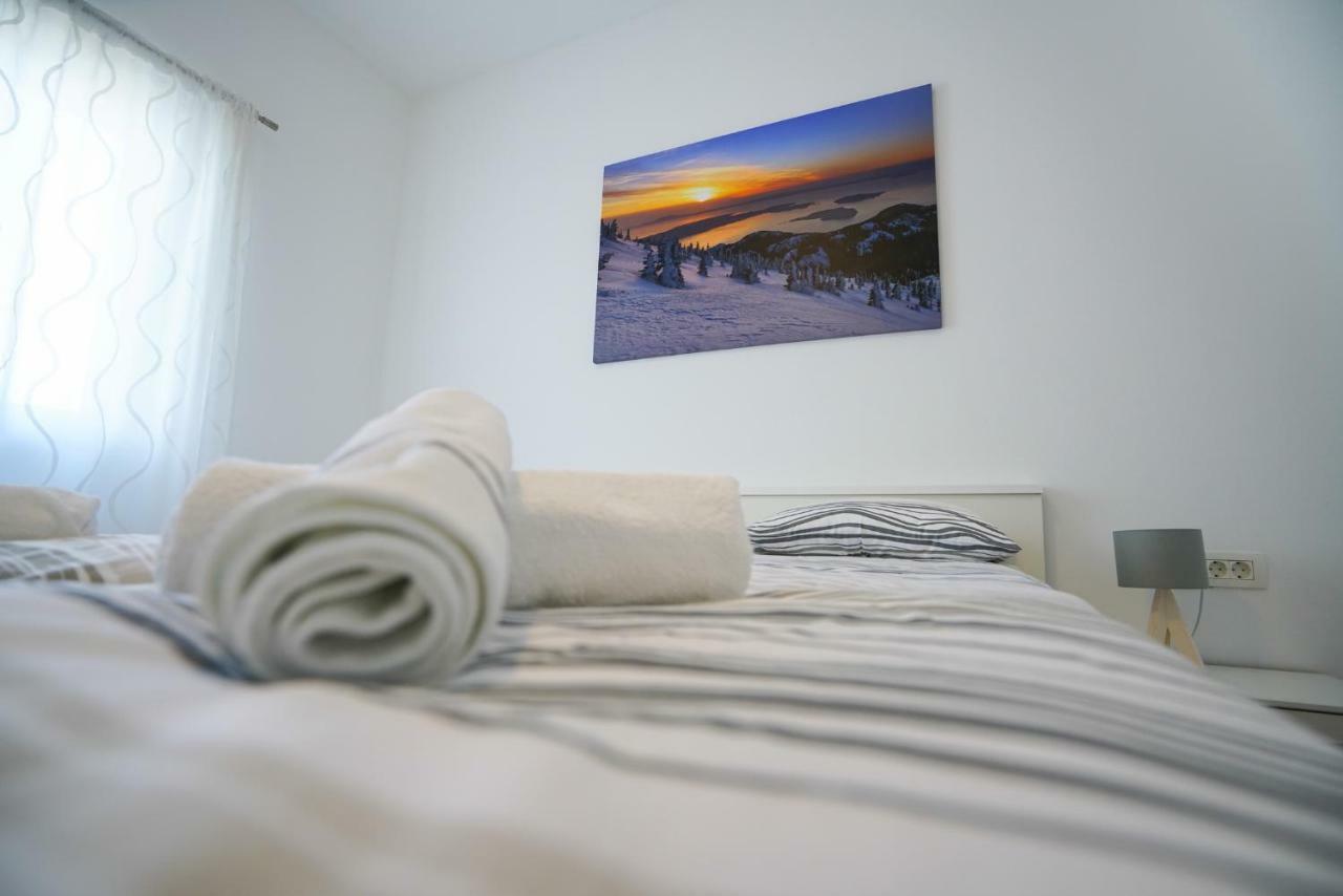 Tj Apartment 2 Задар Екстериор снимка