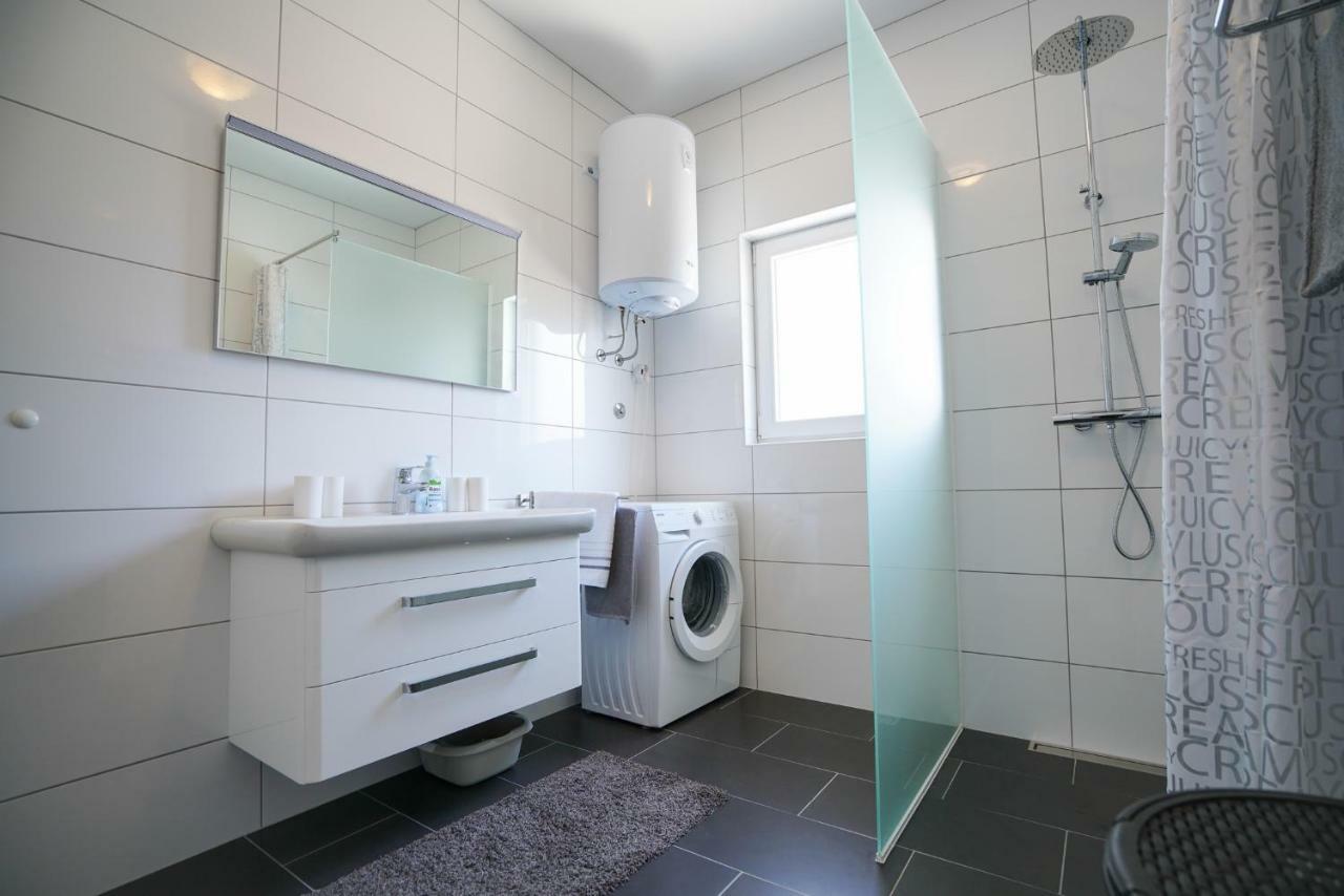 Tj Apartment 2 Задар Екстериор снимка